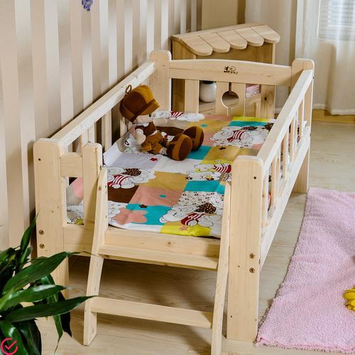 快乐生活：创意木制儿童床