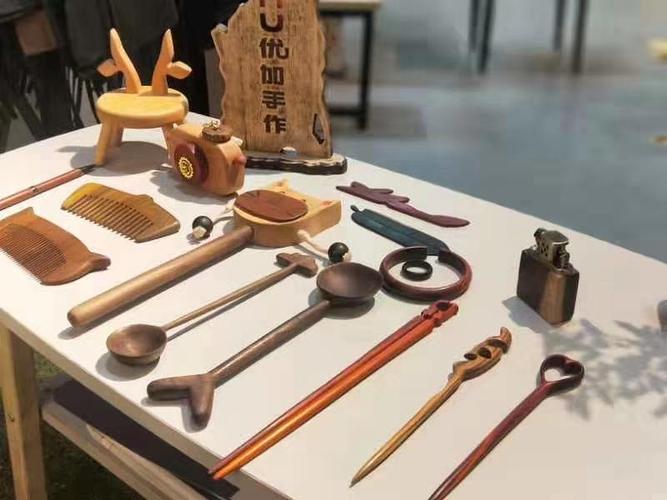 木艺时光：创新设计融入自然生活