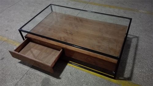 创新品牌产品：奇趣木纹玻璃茶几