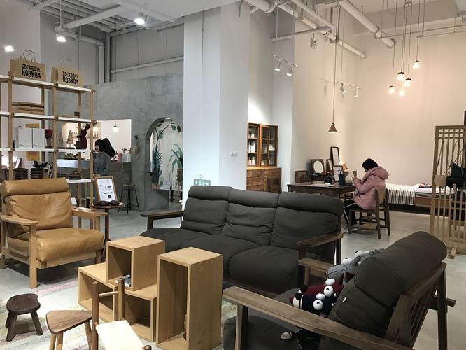 创新家具产品：时光仓库