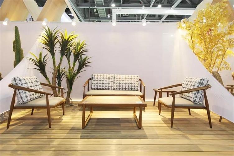 创新家具产品：时光仓库