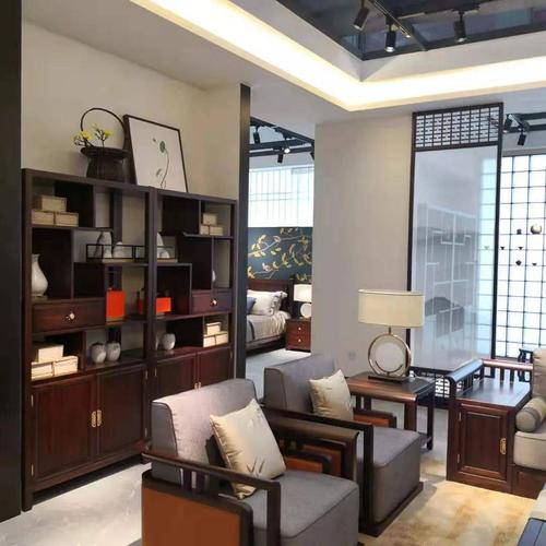 创新家具产品：时光仓库