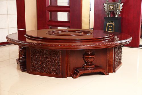 创新家具产品：360°旋转木制餐桌