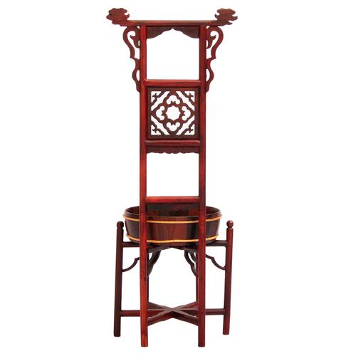 创意家具：独特设计的木制工艺品