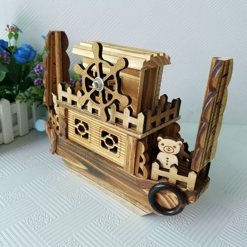 创意家具产品：复古木制工艺品