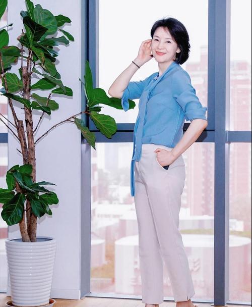 探索未来，美得知性 - XXX智造家具系列