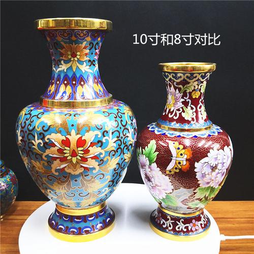 迷人的手工艺品——精美铁艺珐琅花瓶