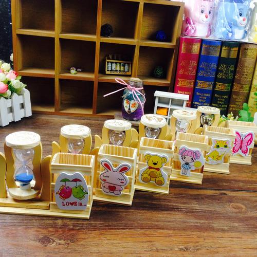 手工艺品：木质迷人的艺术品