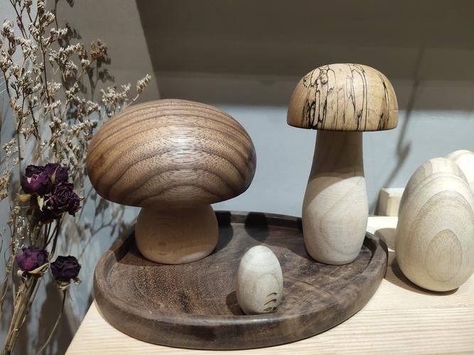 打造经典与现代的完美结合：木制手工艺品