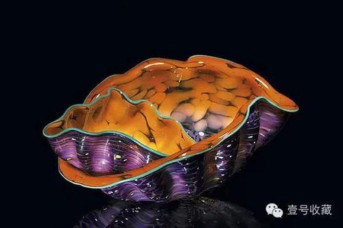 流光溢彩：炫动之美的玻璃工艺品