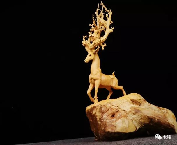 迷人的木制工艺品：展现自然之美