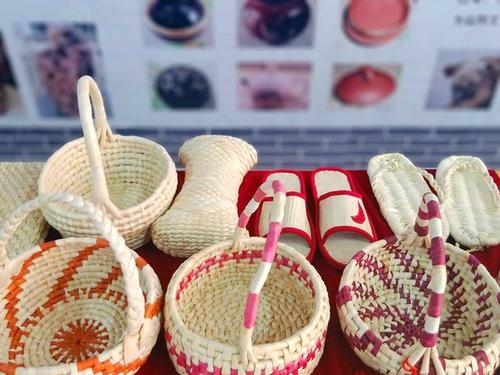 手工艺品：传承创意与美好