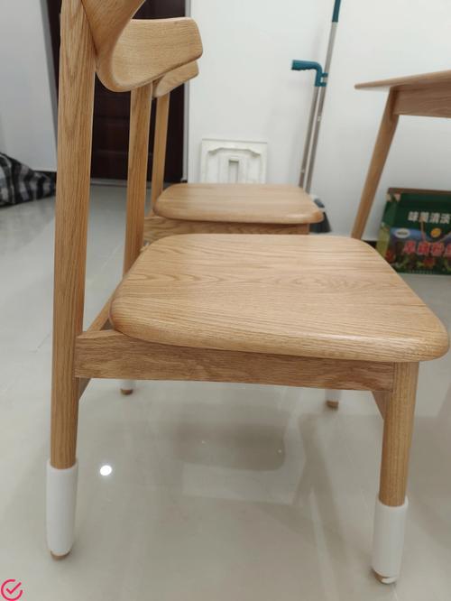高效快乐木制家具