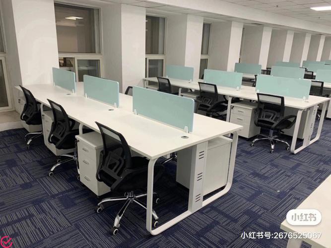 打造高效办公空间的“快乐木制家具”