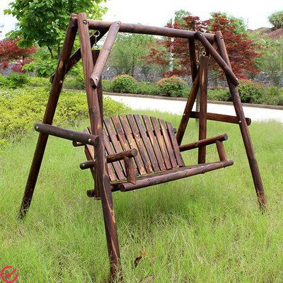 木质花园摇椅-快乐时光