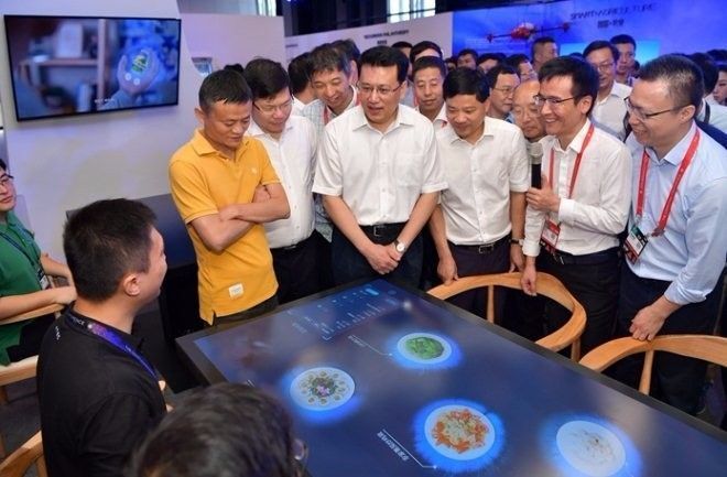 马云无人餐厅正式在杭州开业